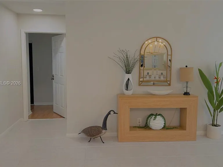 165 Cypress Trce — Photo 16