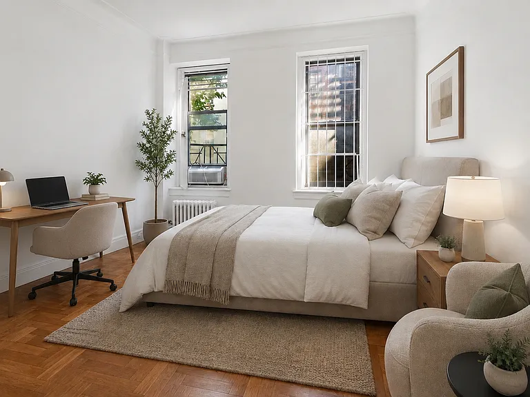 317 E 18th St #2D — Photo 1