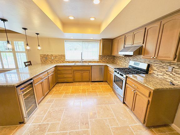 3rd image of 4120 Bestafa Ct