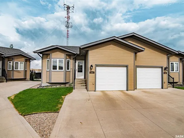 UNIT 17-550 Southwood DRIVE, Prince Albert, SK S6V 1G4