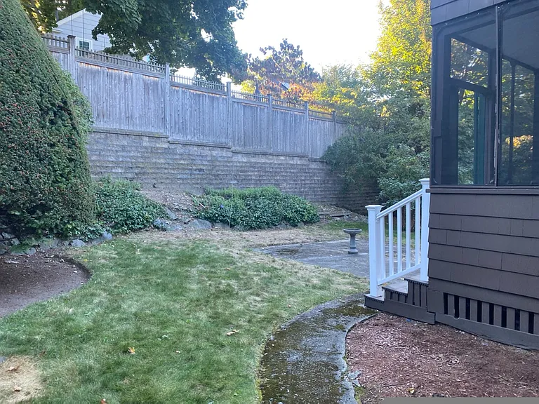 26 Bradford Rd — Photo 31