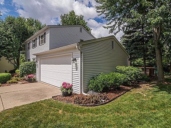 2nd image of 3505 Sturbridge Ct