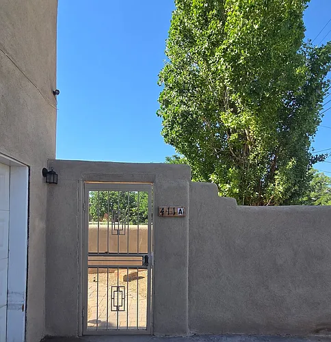 411 Manzano St NE #A Photo 1 411 Manzano St NE #A Photo 1