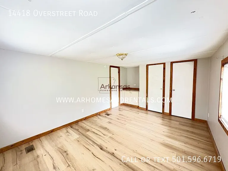 14418 Overstreet Rd — Photo 3