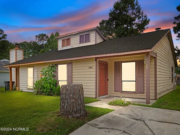 107 Village Circle, Jacksonville, NC 28546