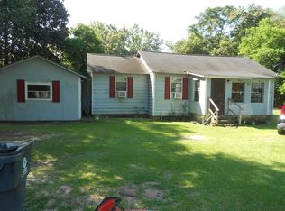 705 Milford St, Montezuma, GA 31063