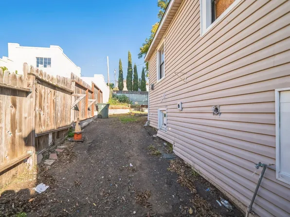 946 Benicia Road, Vallejo, CA 94591