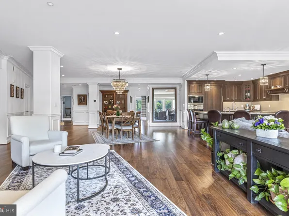 1702 N Park Dr APT 66, Wilmington, DE 19806