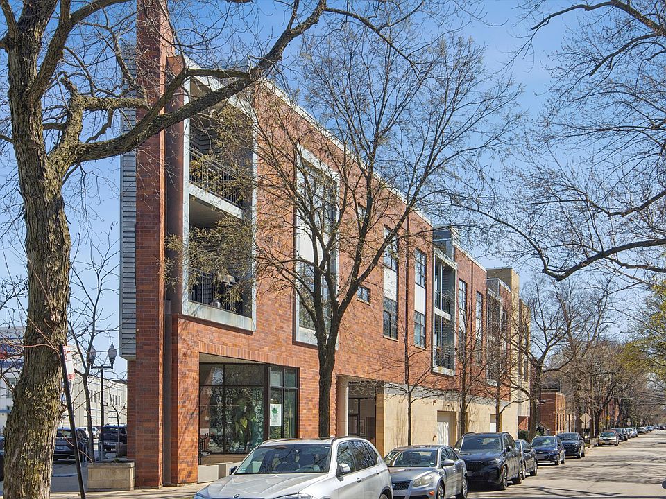 1st image of 3741 N Wolcott Ave Unit 6