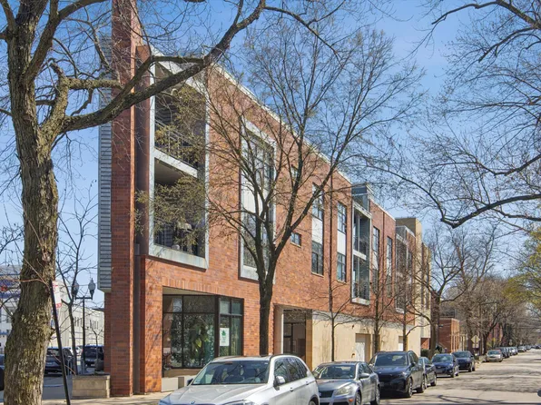 3741 N Wolcott Ave Unit 6, Chicago, IL 60613
