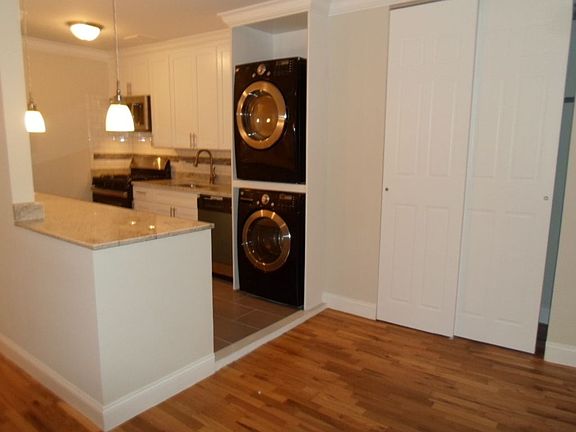 2nd image of 319 E 105th St APT 2C