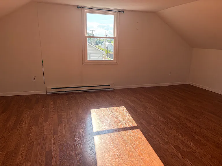 21 Nichols St #3 — Photo 9