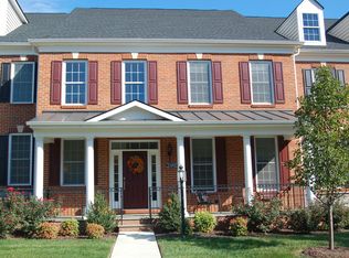 23202 Evergreen Ridge Dr, Ashburn, VA 20148