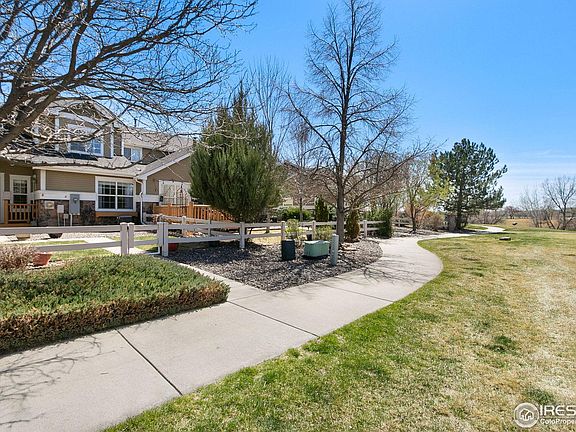 3rd image of 145 Bayside Cir