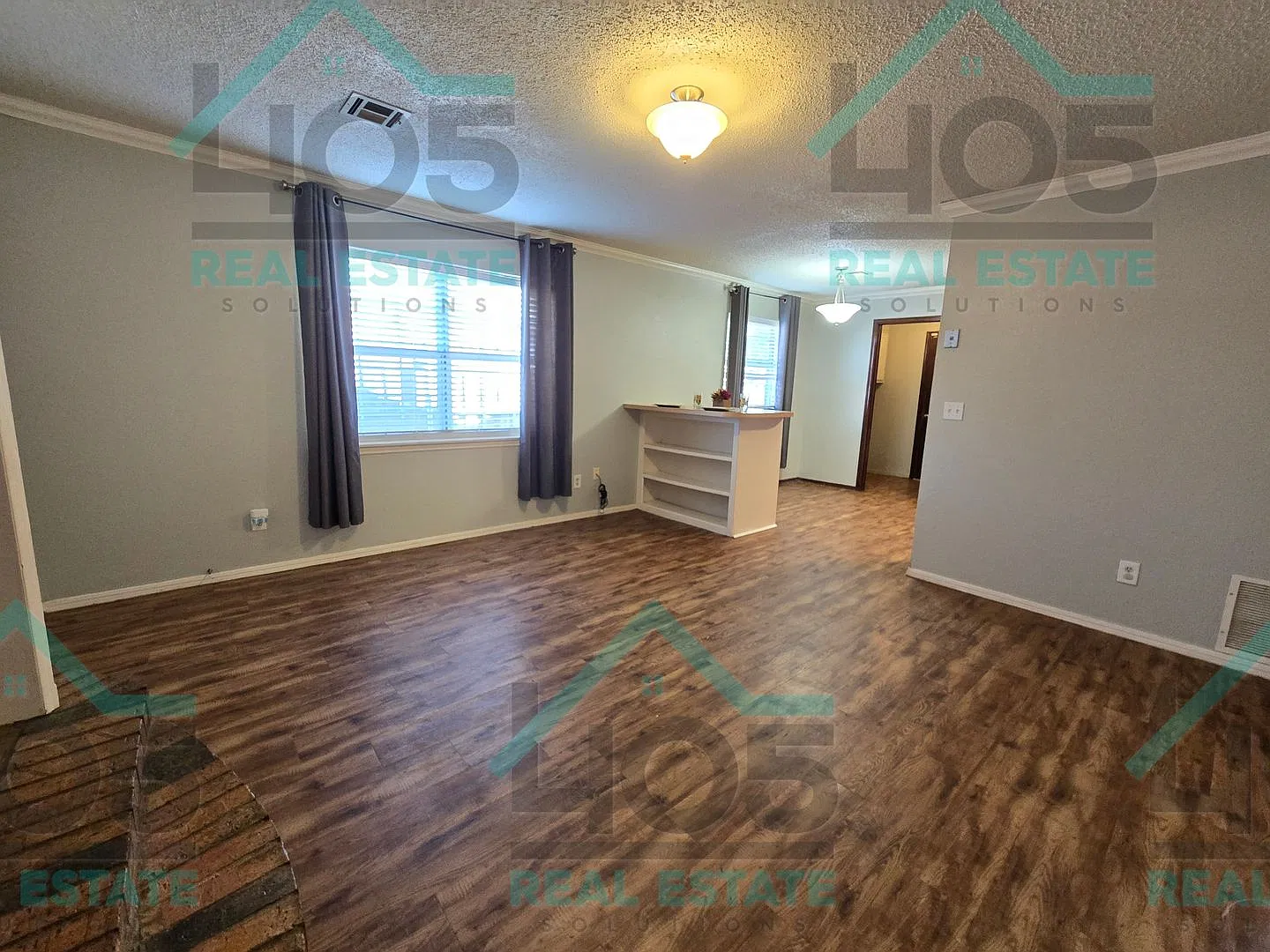 4 Bedroom Home — Photo 4