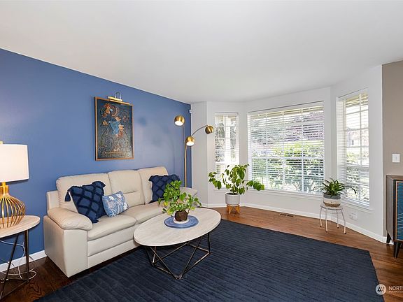 4th image of 6351 Peppermill Place SE