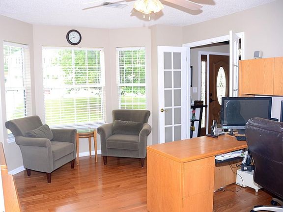 3rd image of 4522 Aerie Ln