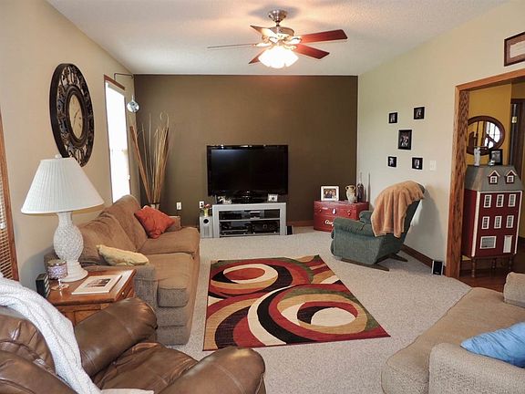 2nd image of 1558 N County Road 130 W