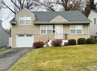201 Sadler Rd, Bloomfield, NJ 07003