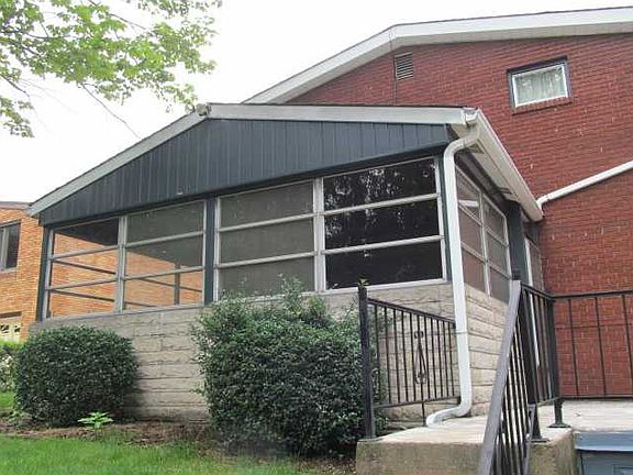 2nd image of 1220 Harvest Dr