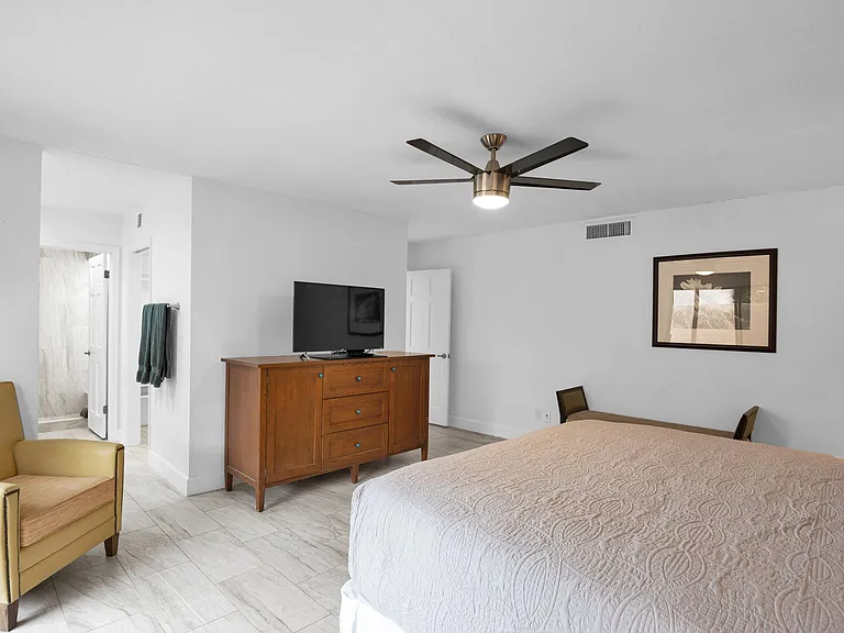 8095 E Via Del Desierto — Photo 23