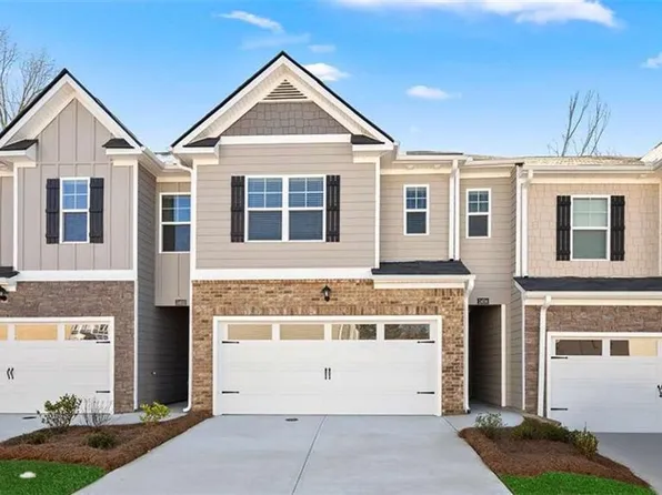 1324 Aura Ln, Lawrenceville, GA 30045