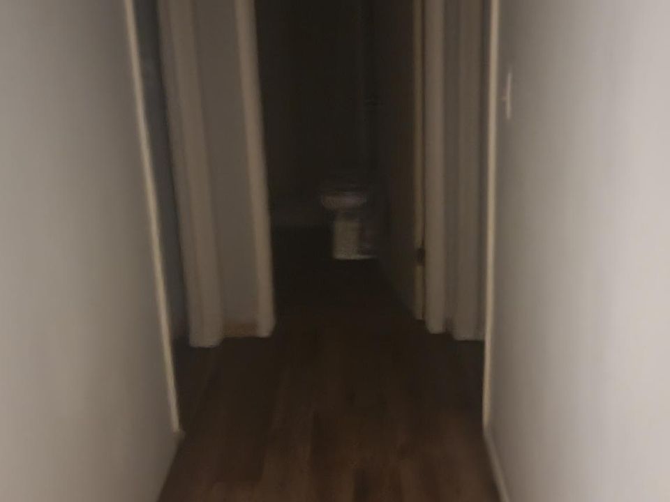 1st image of 520 E Fremont Ave APT B