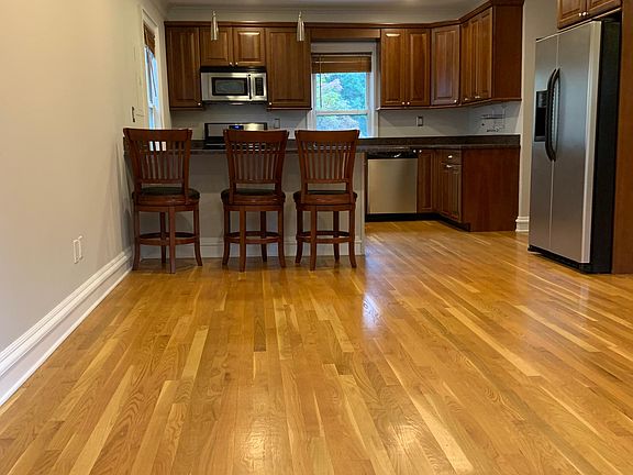 2nd image of 159 Ashford Ave #B
