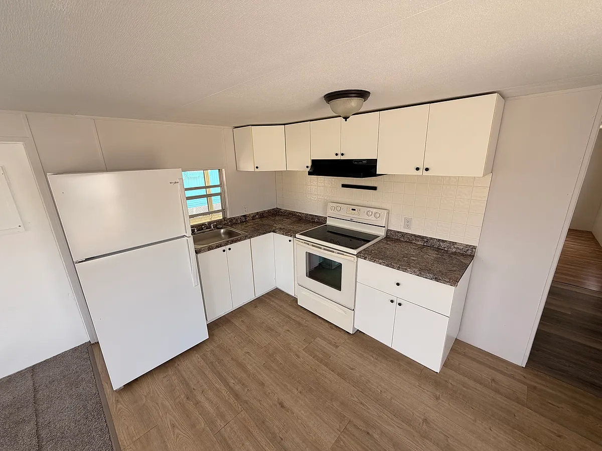 Building Photo - 9753 Seminole Blvd #303