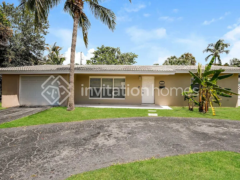 759 NW 7th St