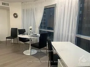 234 Rideau St #704 — Photo 22