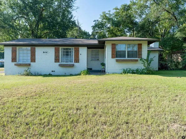 806 E Duval St, Troup, TX 75789