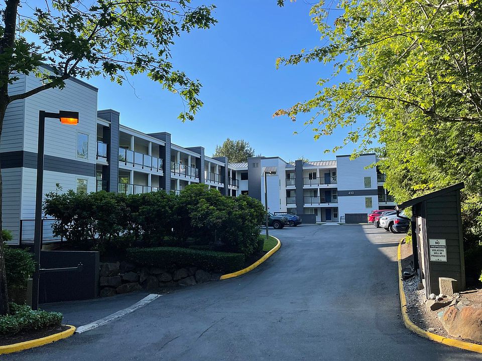1st image of 410 2nd Ave S APT 205