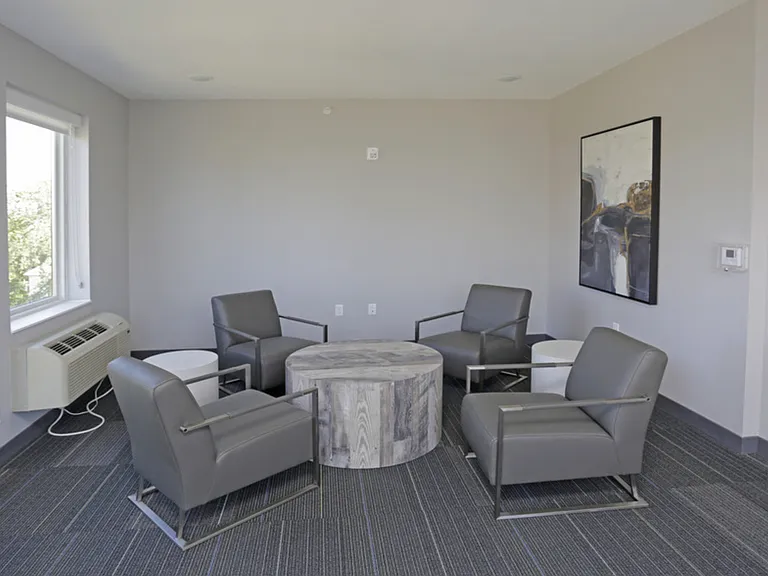 Archer Apartments — Photo 20