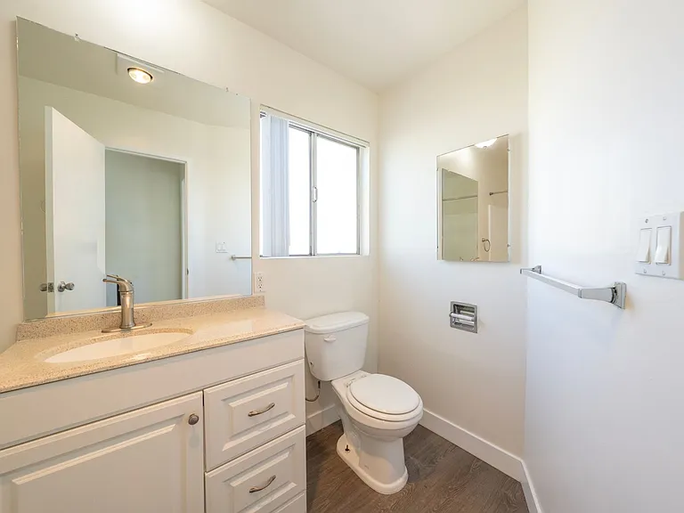 10725 Acama St — Photo 75