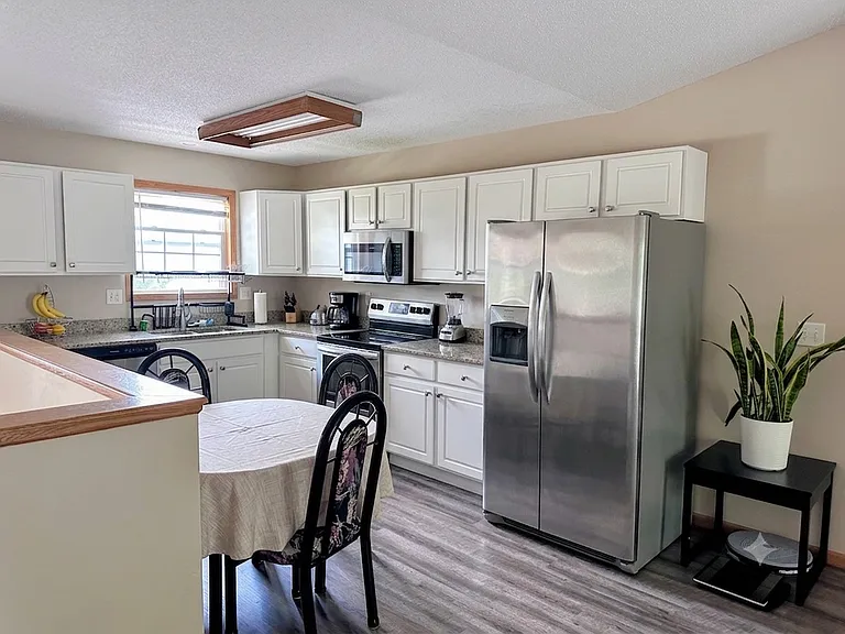 2058 Northland Cir — Photo 14