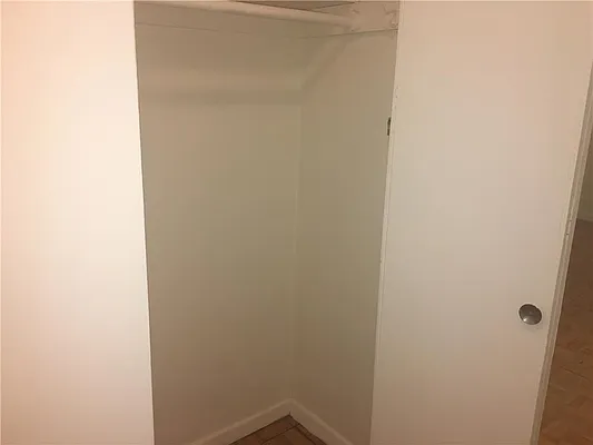 Rented by R New York | media 22