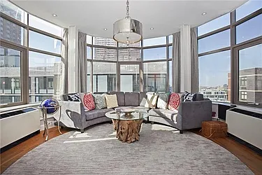 Sold by Space Marketing Shop