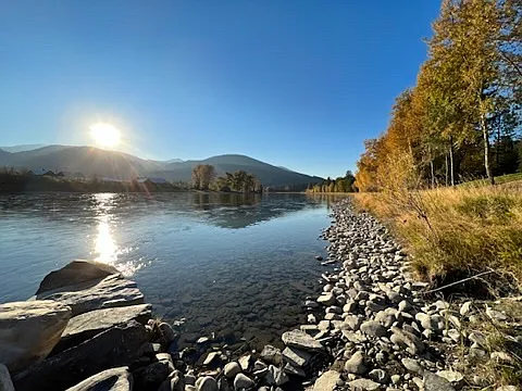 Kootenai River Rd — Photo 1