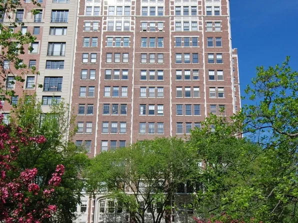 2440 N Lakeview Ave #8F, Chicago, IL 60614