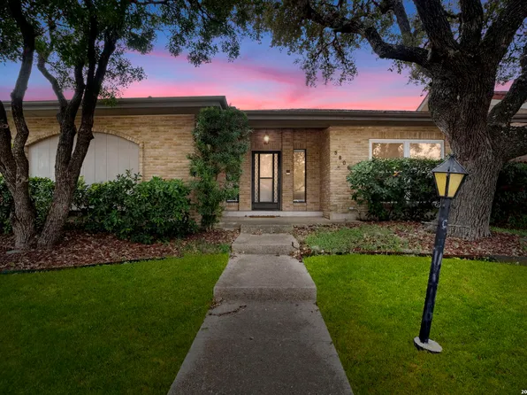 5806 Winterhaven, Windcrest, TX 78239