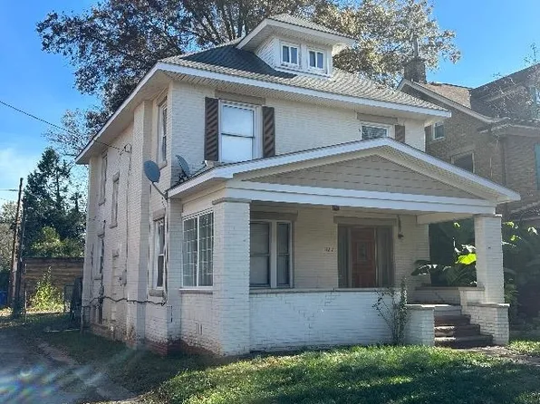 1122 10th St, Huntington, WV 25701