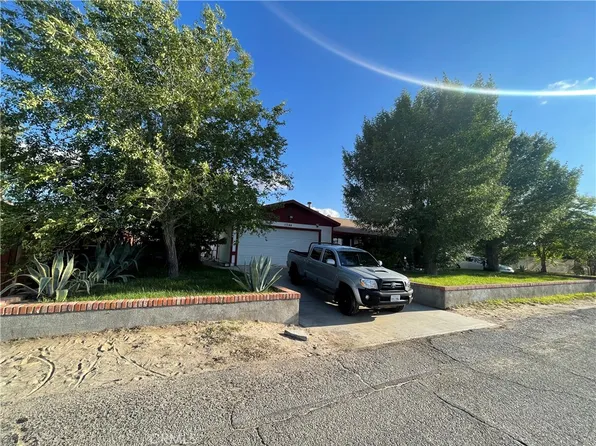 17244 Newmont Ave, Lancaster, CA 93535