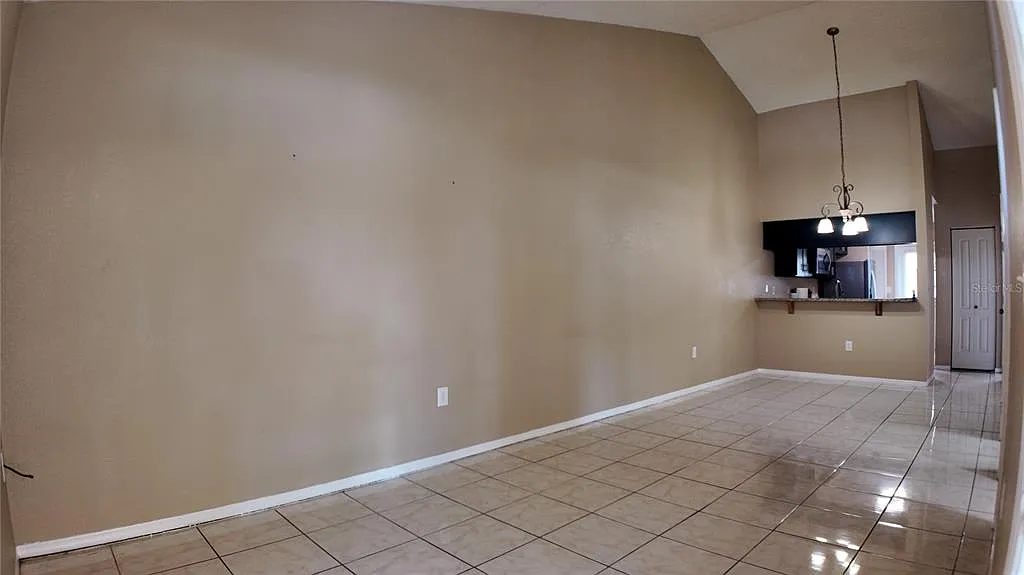 2 bed, 2.0 bath, 854 sqft, $1,650 — Photo 3