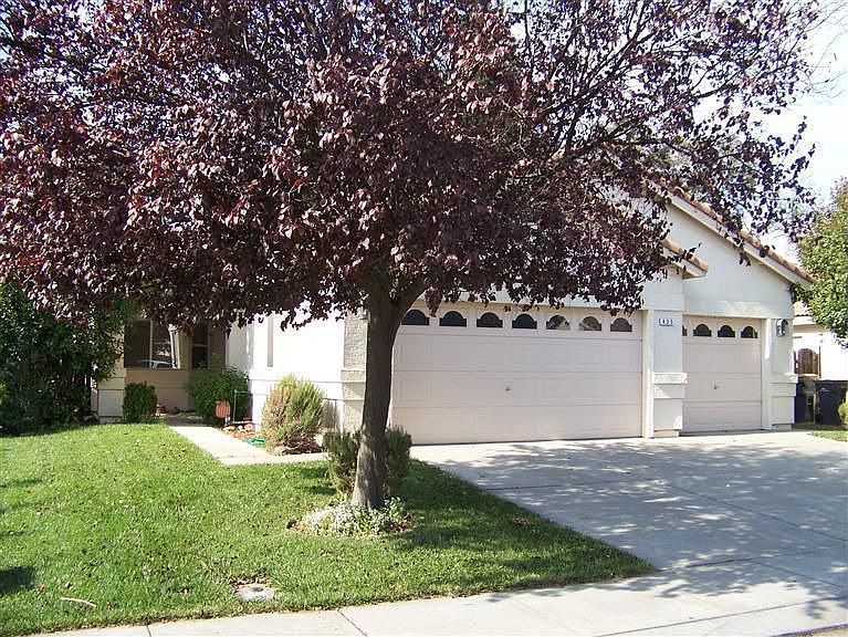 1st image of 435 Robin Dr