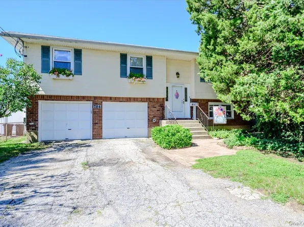 784 Newbridge Road, Bellmore, NY 11710