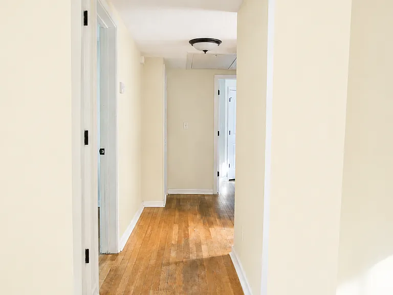 1554 Geraldine Dr — Photo 12