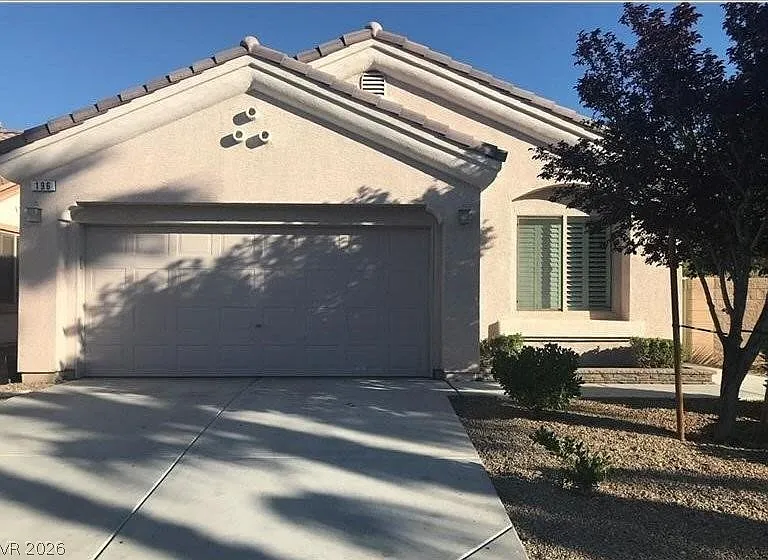 196 Spring Hollow Dr — Photo 1