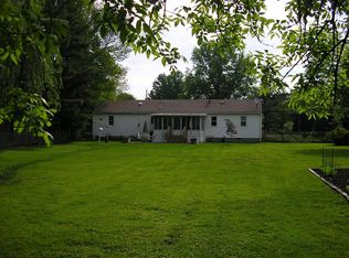 5607 Highview Dr, Fort Wayne, IN 46818