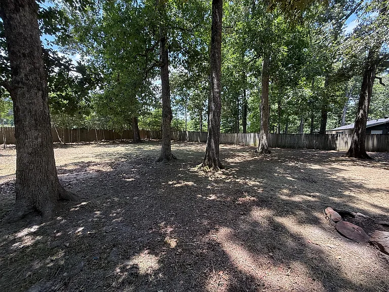 13824 Joan Dr — Photo 15